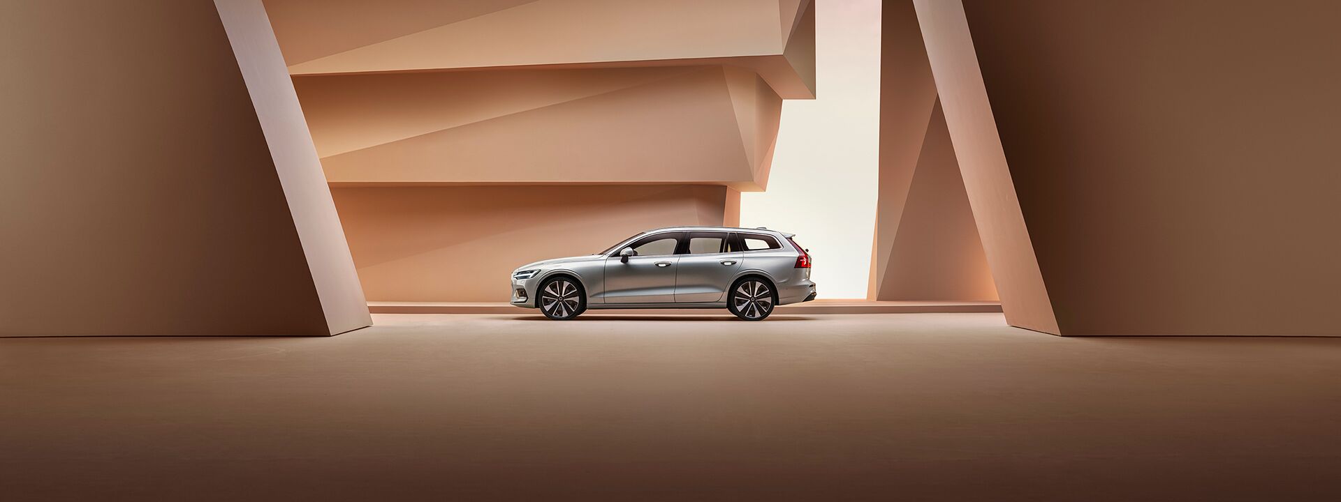 VOLVO V60 ANDAMO Holding GmbH & Co. KG      