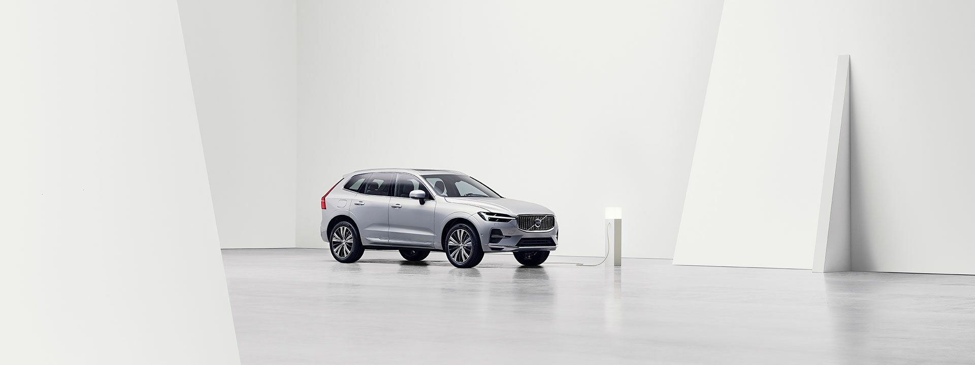 VOLVO XC60 Hybrid ANDAMO Holding GmbH & Co. KG