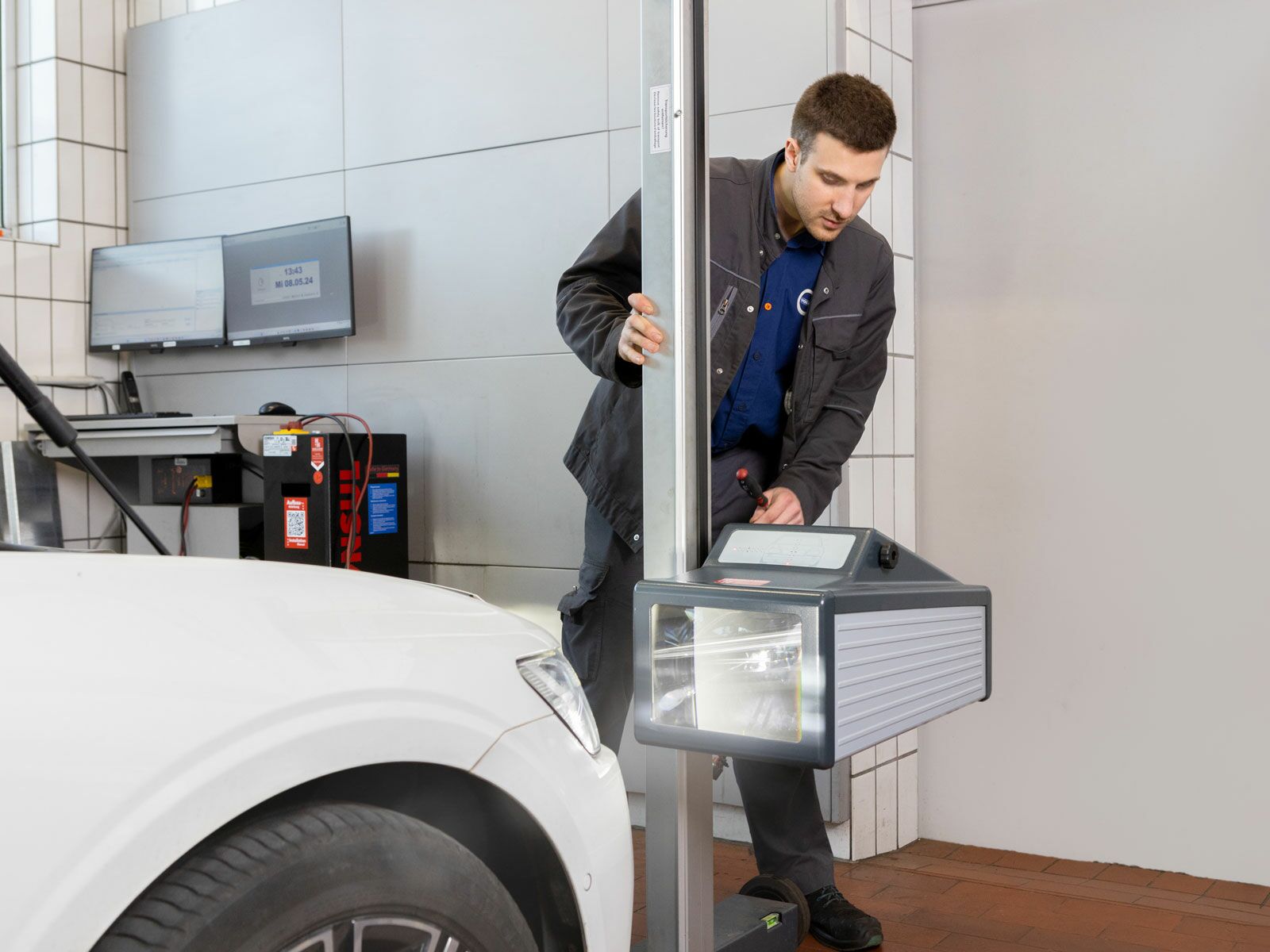 Hauptuntersuchung ANDAMO Holding GmbH & Co. KG