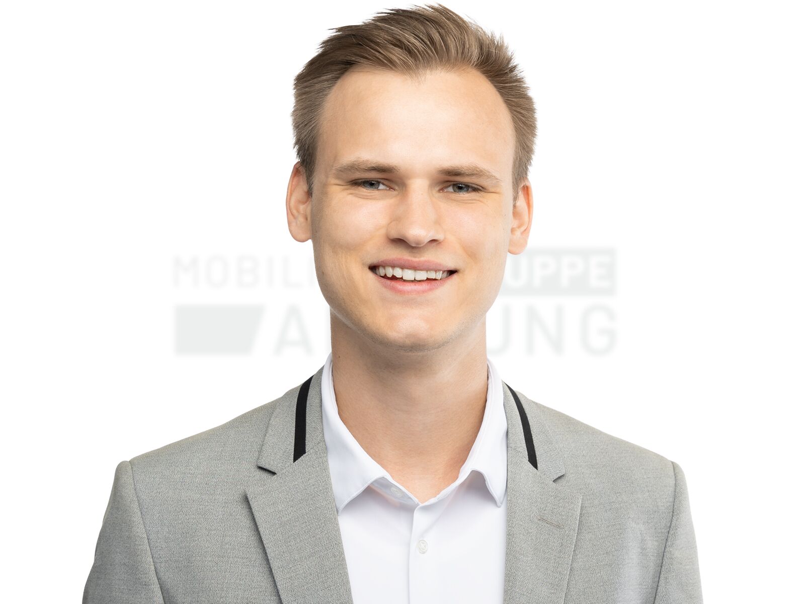 Gebrauchtwagenzentrum Engelskirchen ANDAMO Holding GmbH & Co. KG      