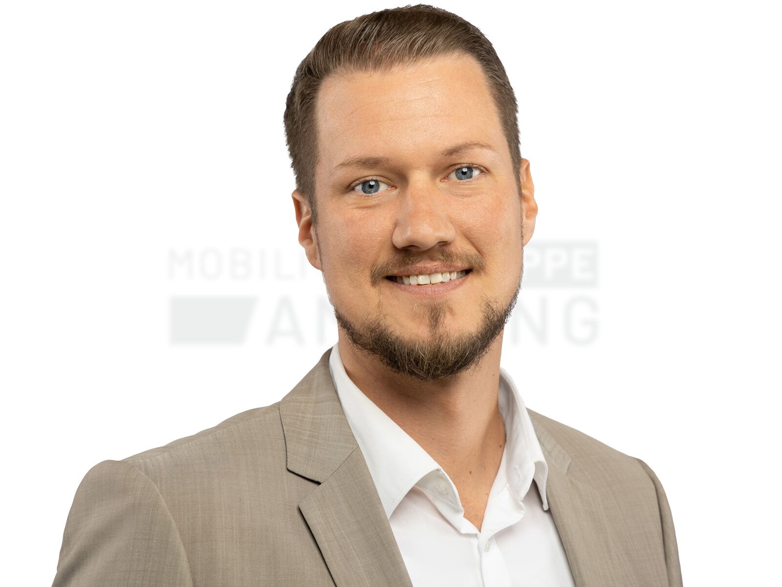 Gebrauchtwagenzentrum Engelskirchen ANDAMO Holding GmbH & Co. KG      