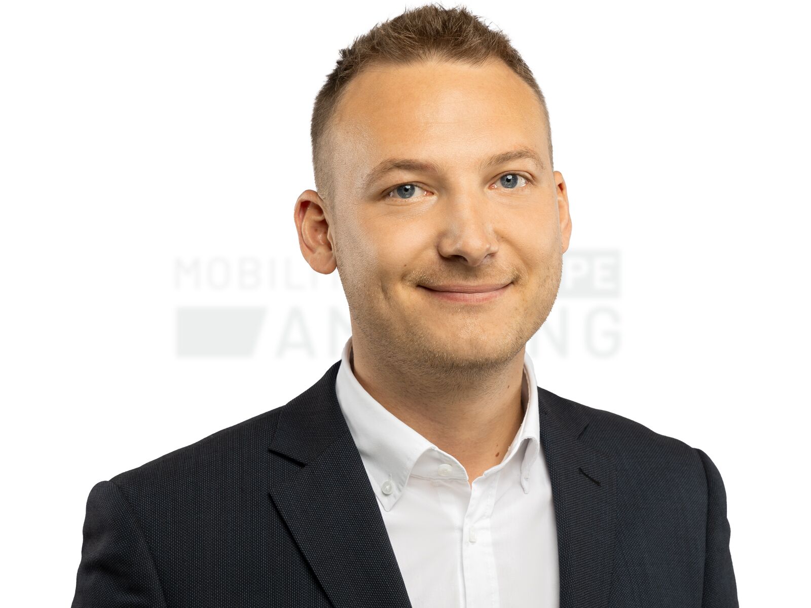 Land Rover Lüdenscheid ANDAMO Holding GmbH & Co. KG