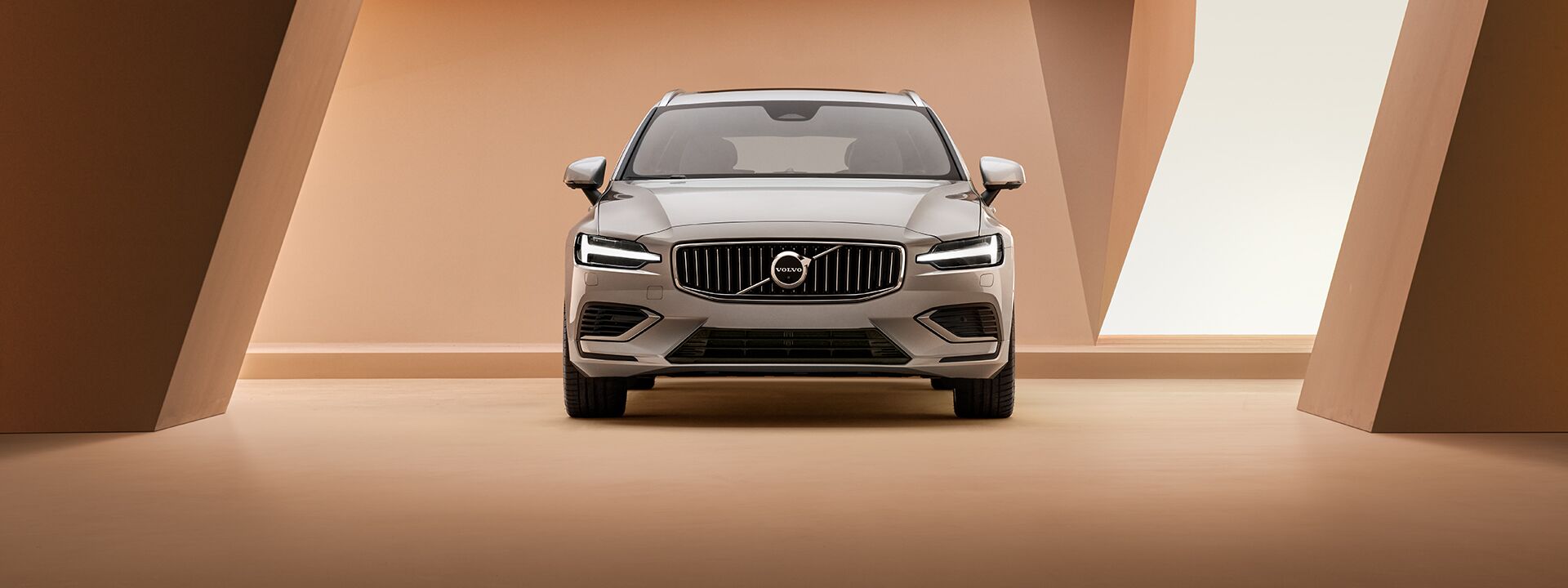 VOLVO V60 ANDAMO Holding GmbH & Co. KG      