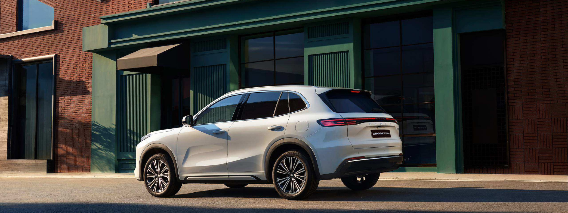 GEELY STARRAY EM-i ANDAMO Holding GmbH & Co. KG