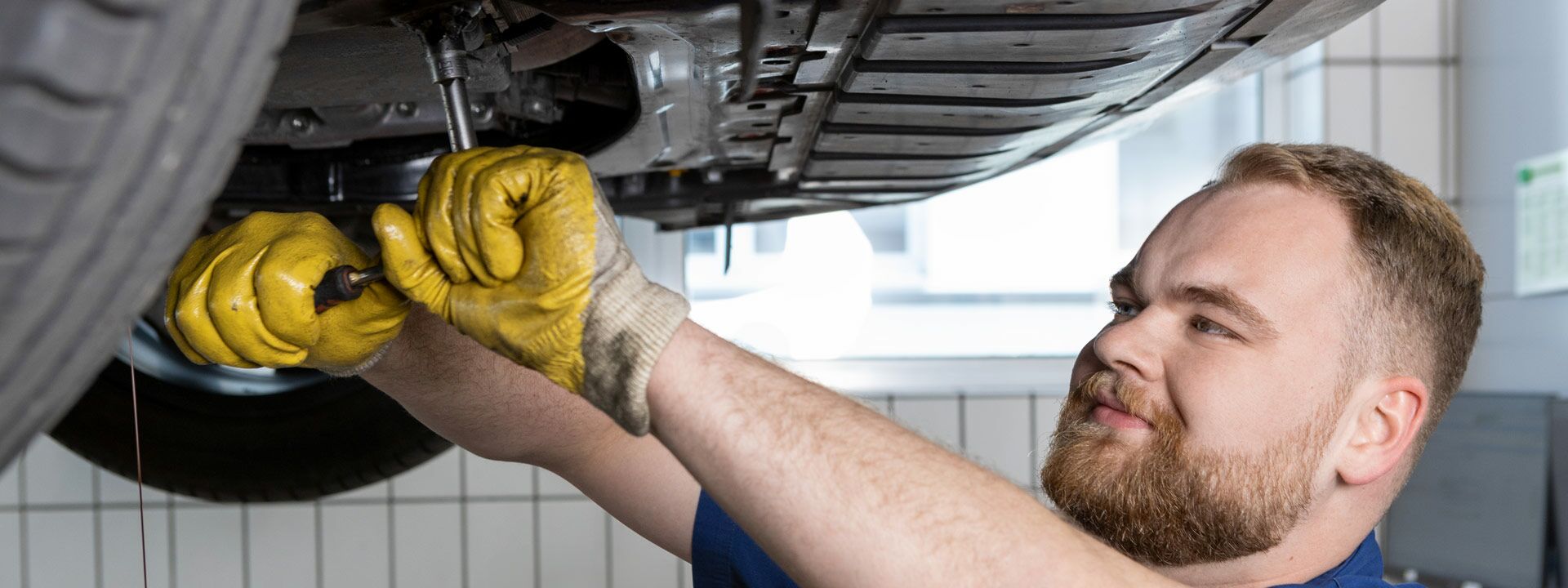 Komplettpreisangebote ANDAMO Holding GmbH & Co. KG      