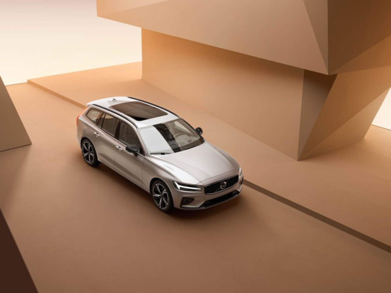 VOLVO V60 Hybrid ANDAMO Holding GmbH & Co. KG