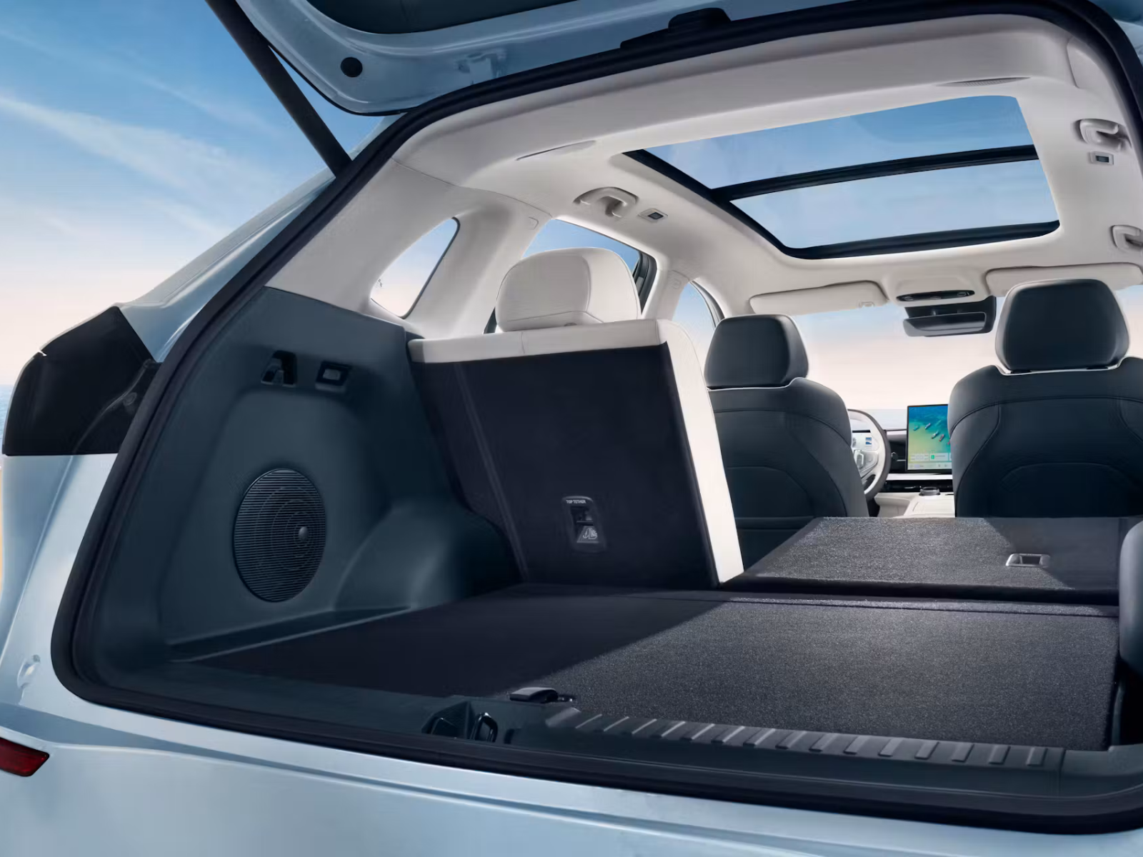 GEELY E5 ANDAMO Holding GmbH & Co. KG