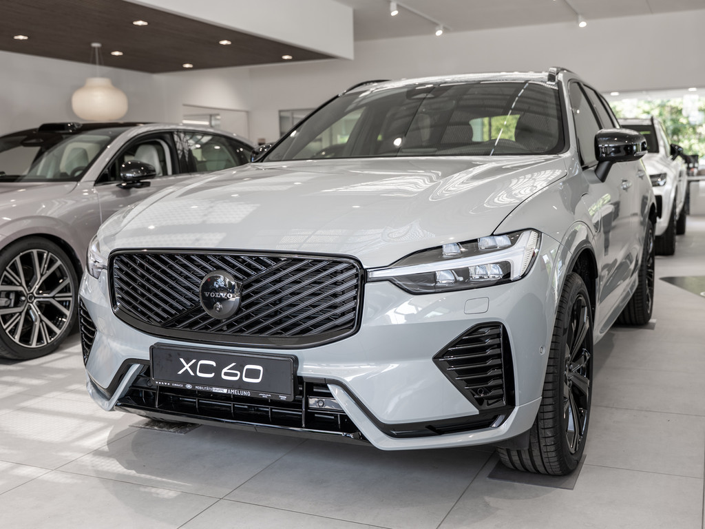 Neu- & Gebrauchtwagen ANDAMO Holding GmbH & Co. KG      